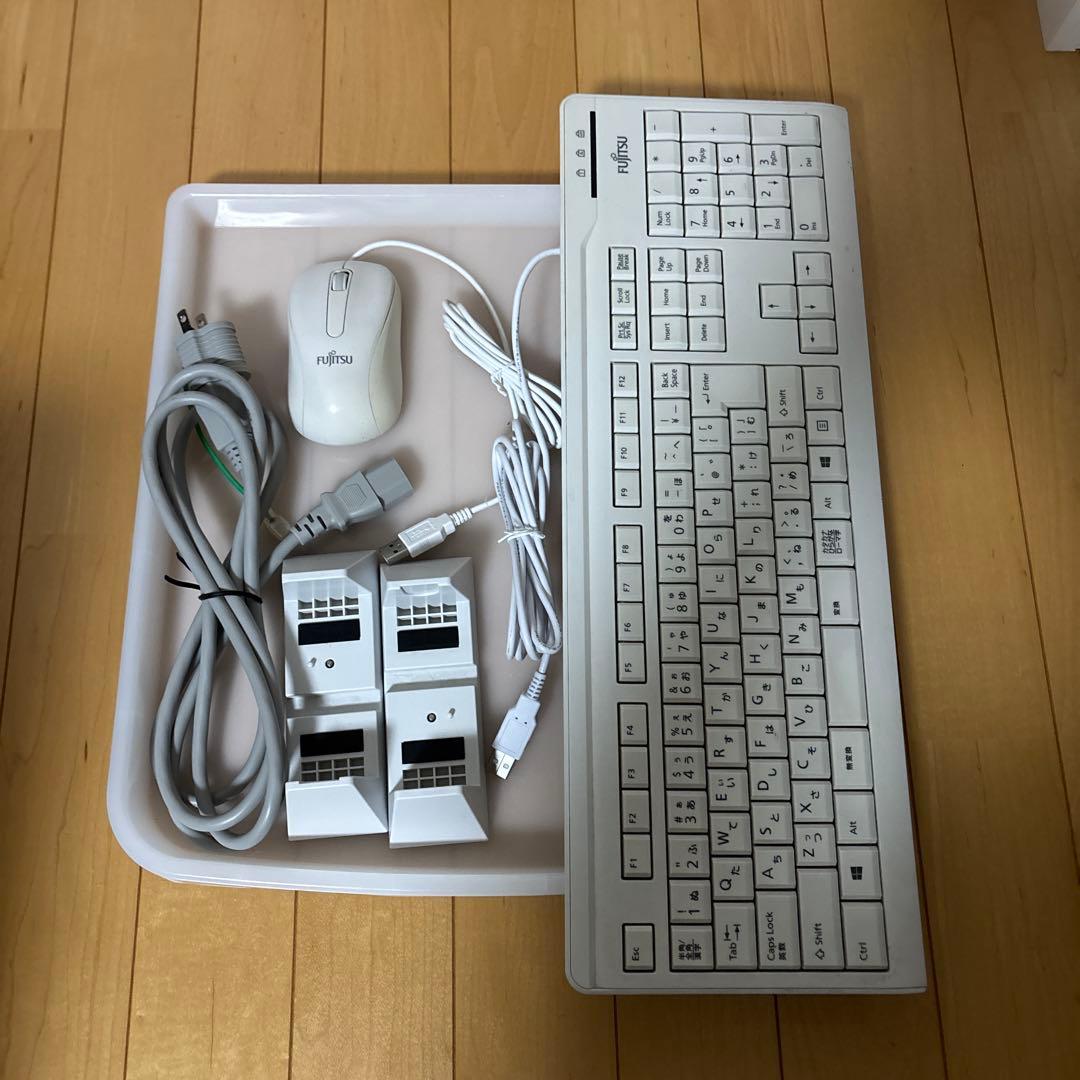 FUJITSU ESPRIMO デスクトップPC D588/CX