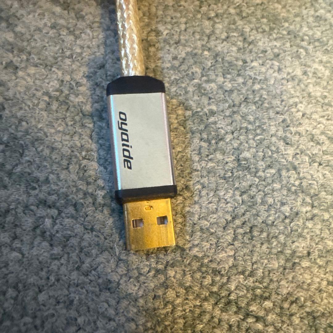 Qyaide Continental 58 USBケーブル