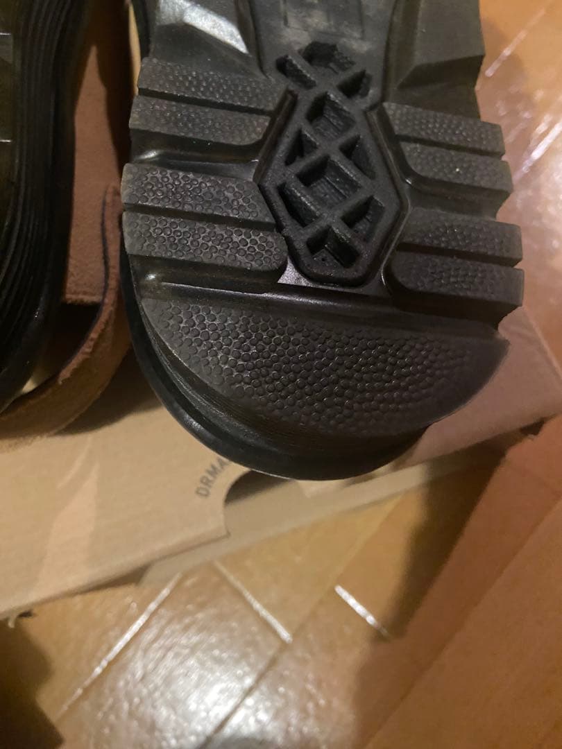 ドクターマーチン　ZEBZAG ミュール スリング バックシューズ