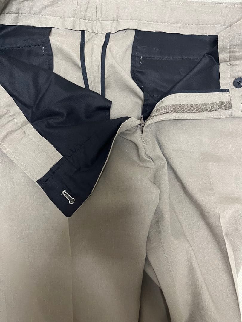 美品 トゥモローランド ストレッチリネンスリムスラックス サイズ50