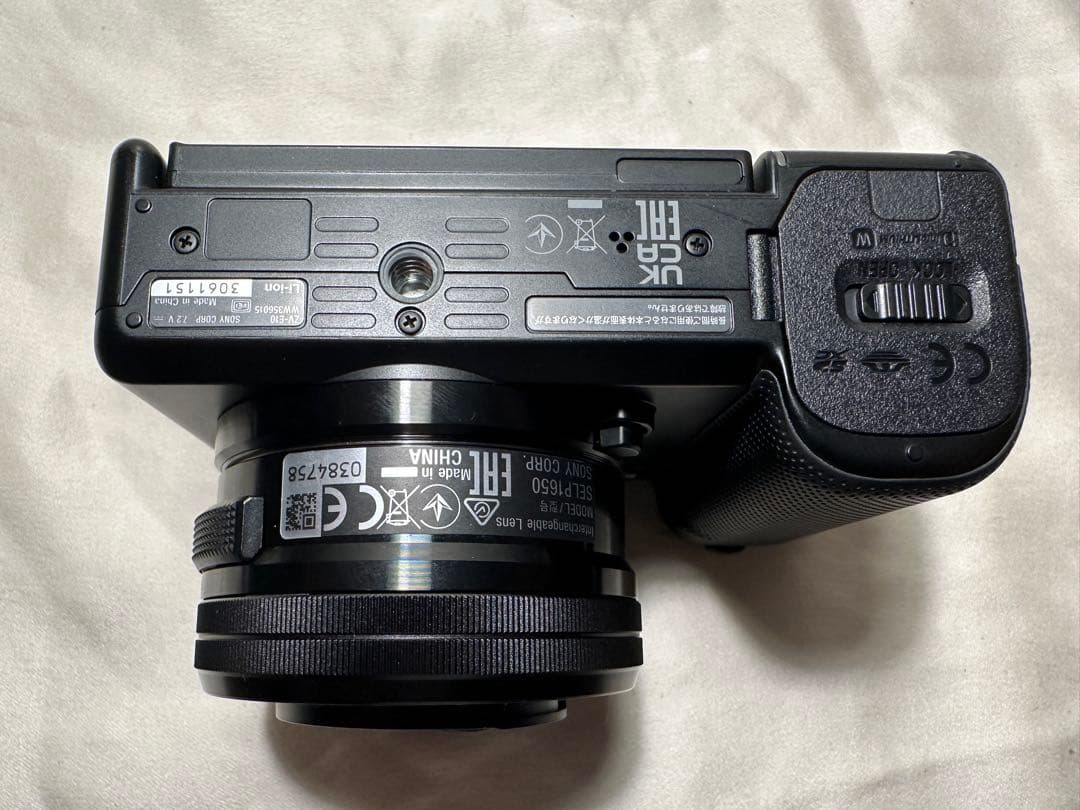 SONY ZV-E10 ミラーレス一眼カメラ ズームレンズ付