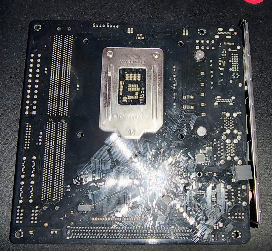 ひ*ん様 S*l様 Core i7-9700 ASRock B360M/ITX