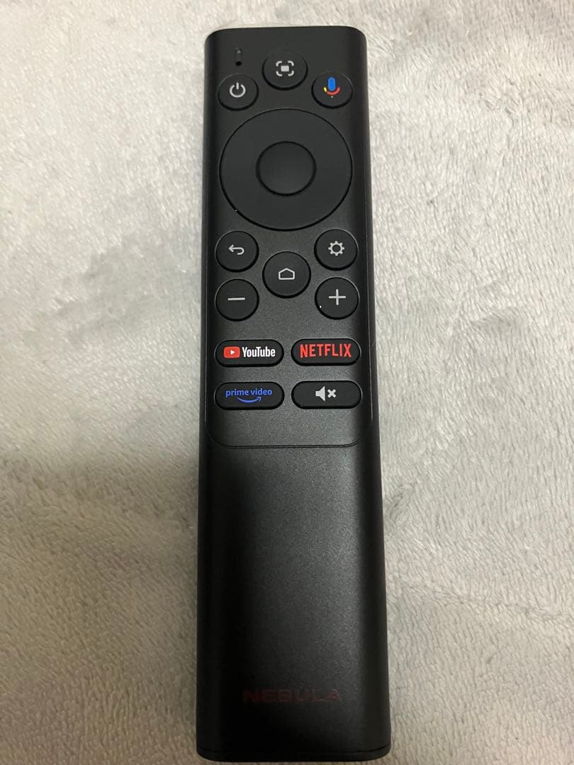 Nebula Capsule 3 ポータブルプロジェクター　ジンバル付