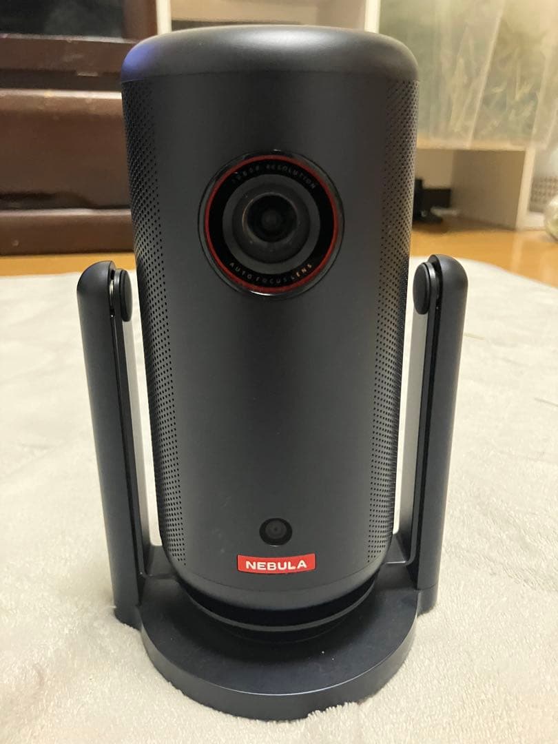 Nebula Capsule 3 ポータブルプロジェクター　ジンバル付