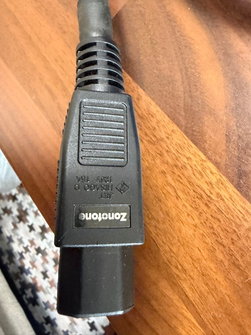 ZONOTONE 電源ケーブル（1.5m）　6N2P-3.0Meister