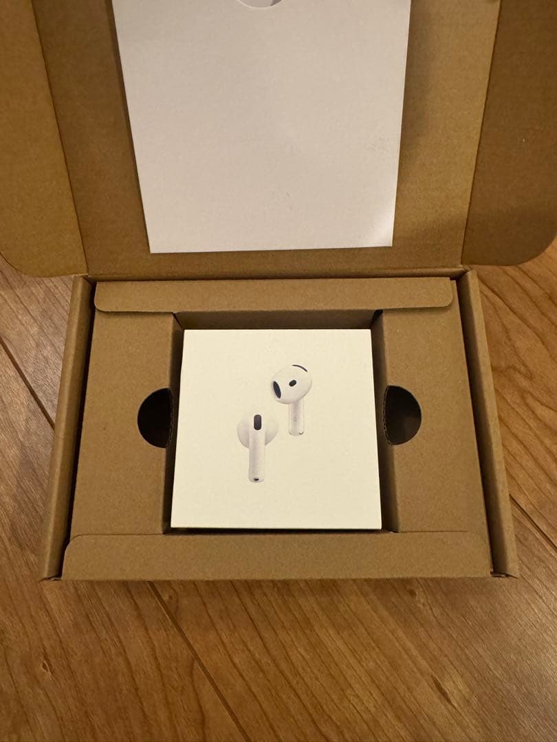 AirPods 4 ノイズキャンセリング搭載 本体＋箱 1年使用 動作確認済