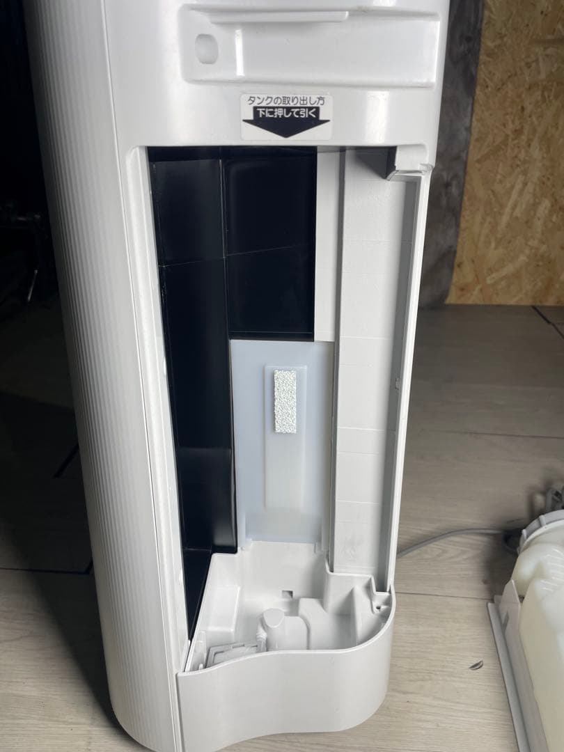 2025年製 SHARP 加湿空気清浄機 KC-40TH7-W