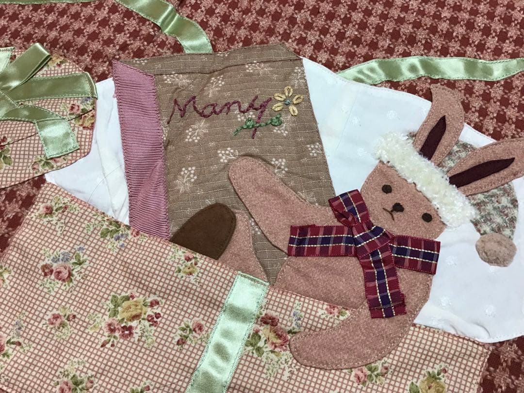 マニー　うさぎ　クリスマス　マット