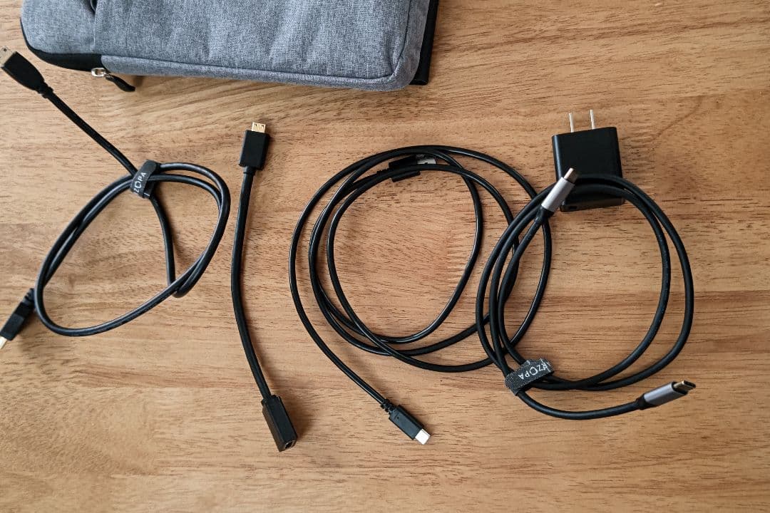 モバイルモニター ARZOPA ディスプレイ 15.6インチ ゲームモニター