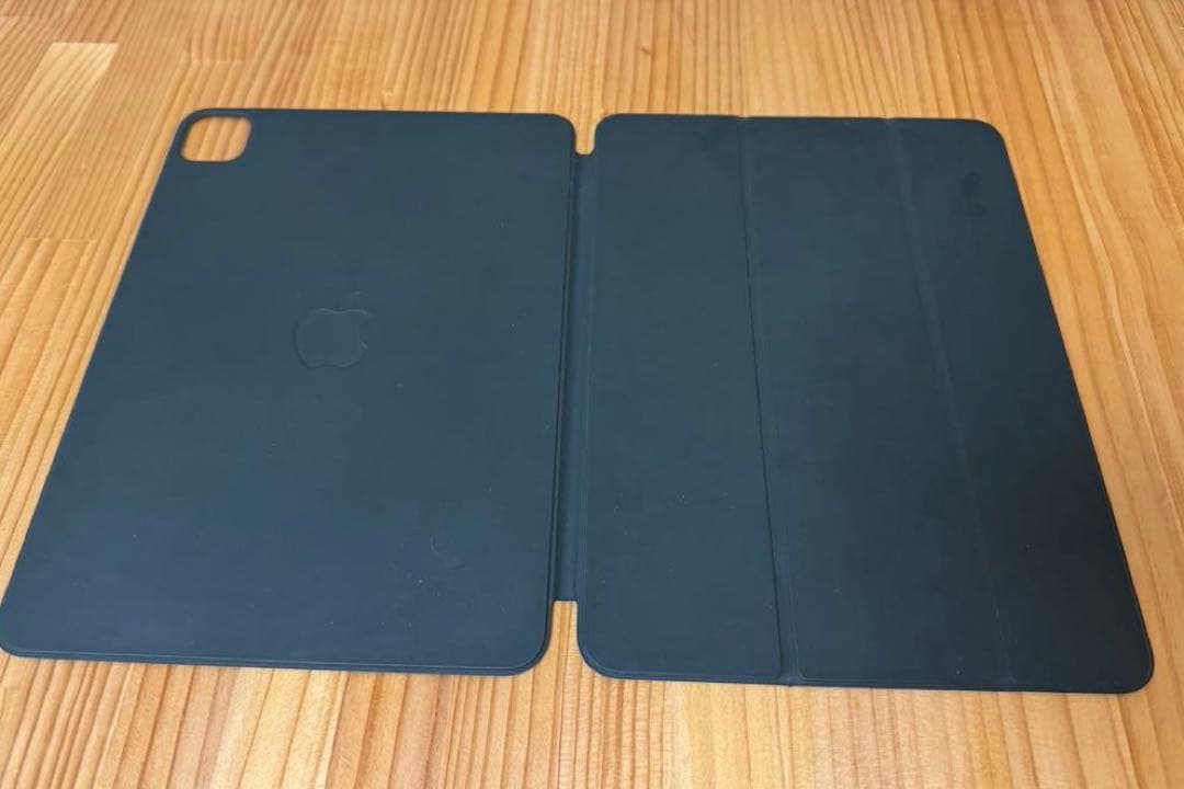 Apple iPad Pro（第３世代）11インチ 純正カバー＆Pencil付き