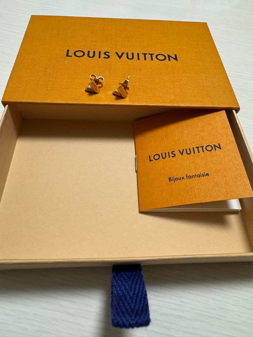 ルイヴィトン　ピアス