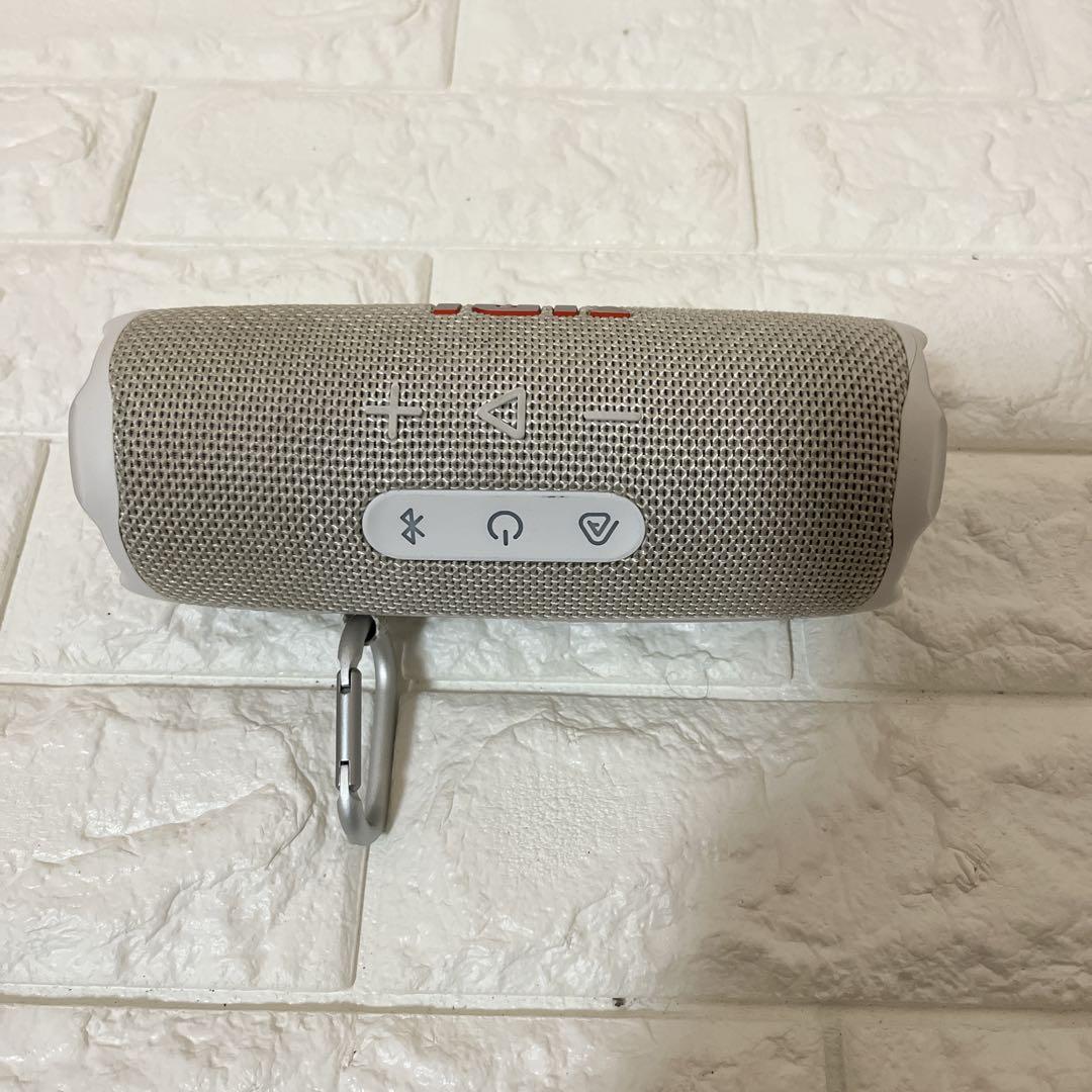 JBL FLIP7 ワイヤレススピーカー　グレー　ホワイト