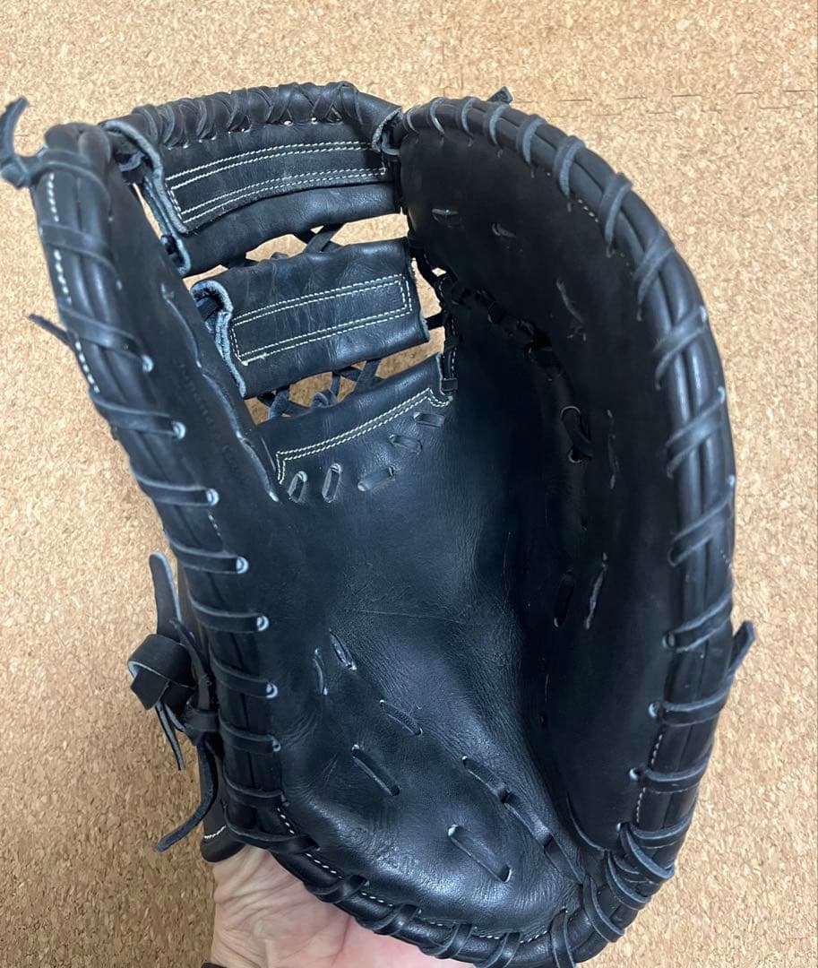 m*0様 ウィルソンスタッフ　ファーストミット　硬式用　KS型　ブラック