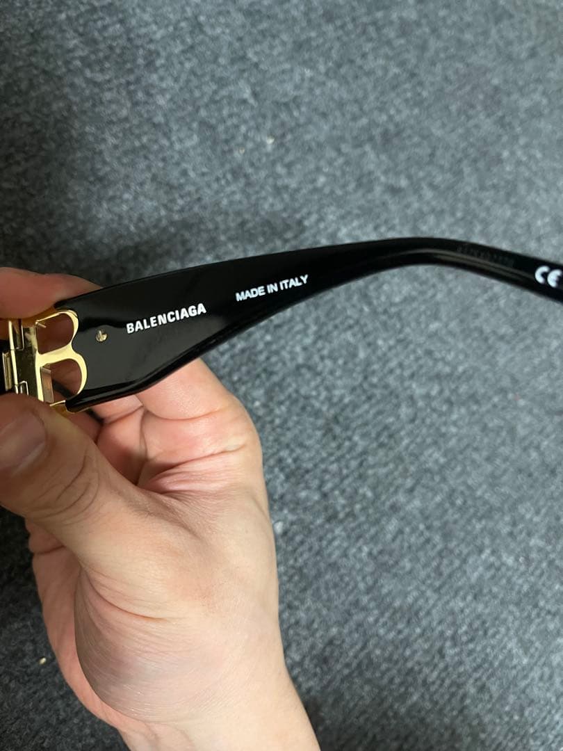 ジヨン着用　BALENCIAGA サングラス