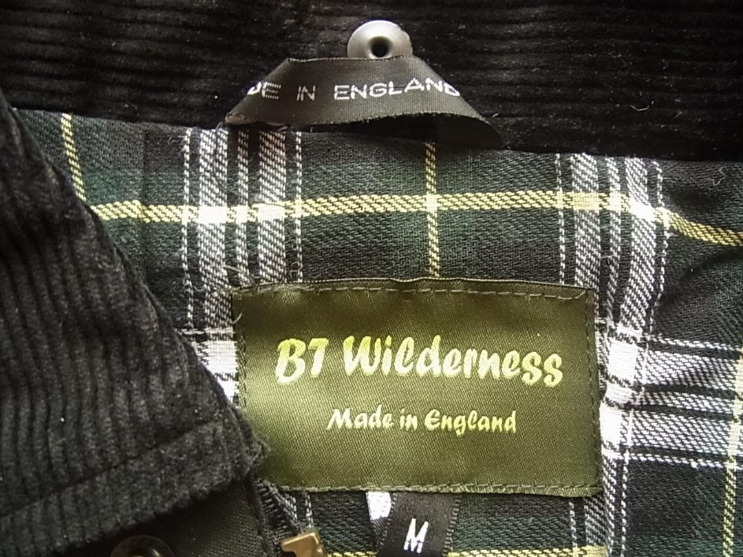 値下げ　新品 オイルドジャケット 本場英国製 Mサイズ 黒 タグ有り