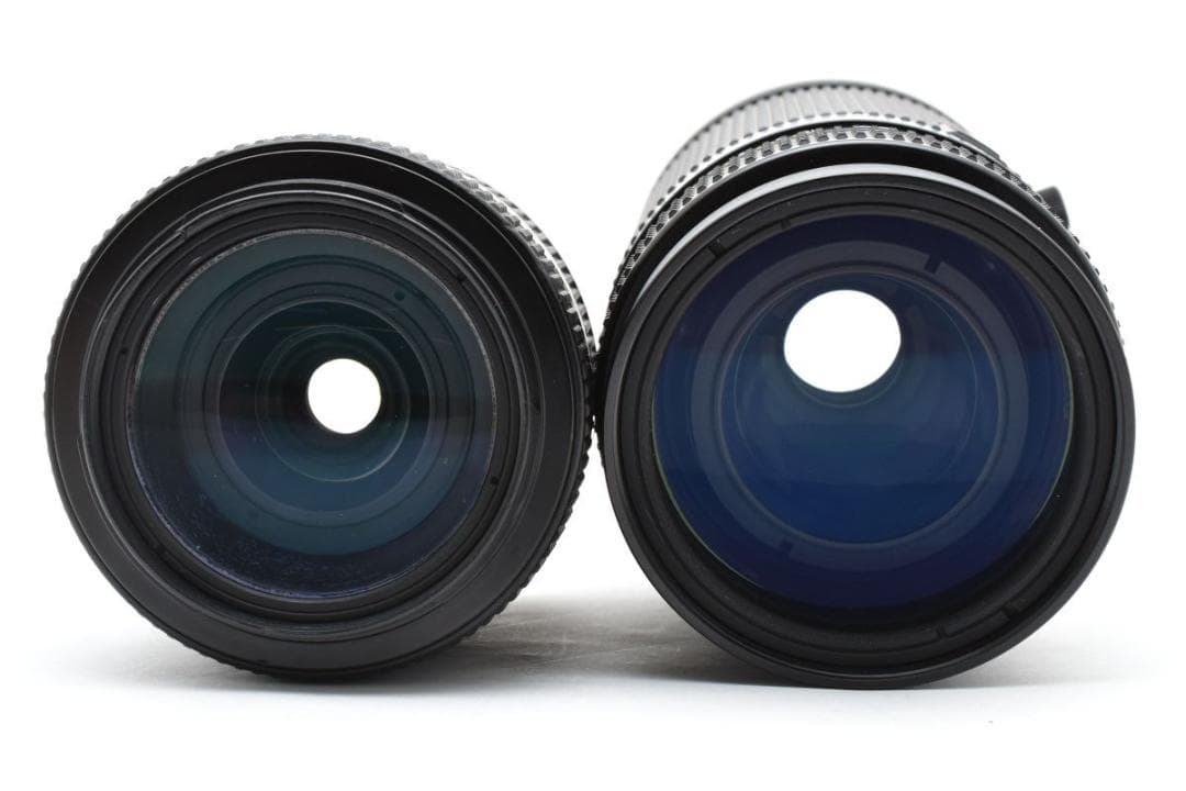 美品　ニコン D7200 ダブルレンズ/SD64GB/専用ガラスフィルム