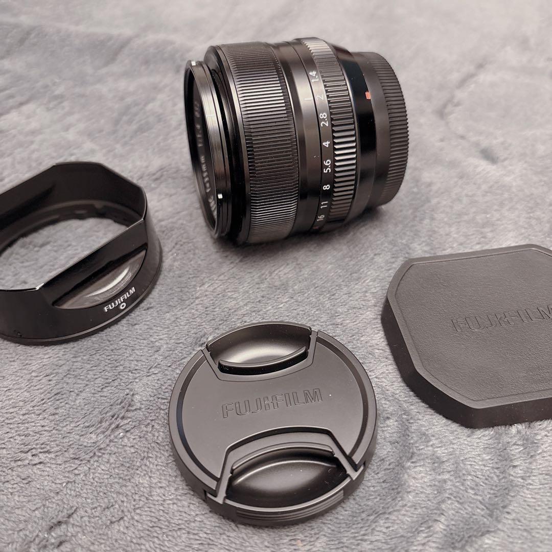 美品！FUJIFILM XF35mm F1.4R レンズ FUJINON