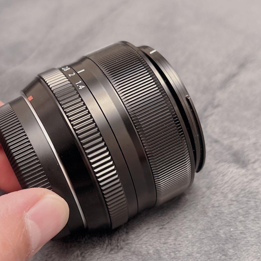 美品！FUJIFILM XF35mm F1.4R レンズ FUJINON