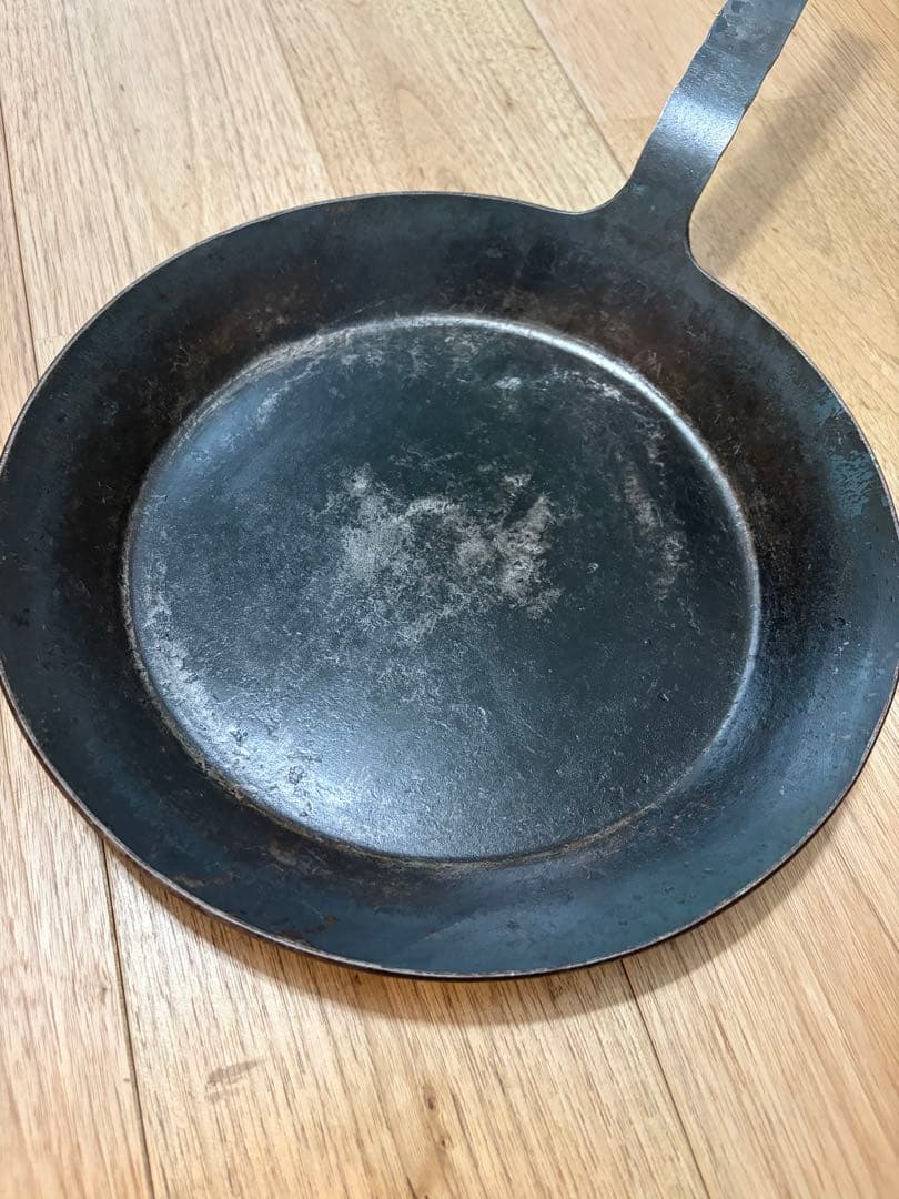 turk ターク　クラシック鉄製 フライパン 約28cm