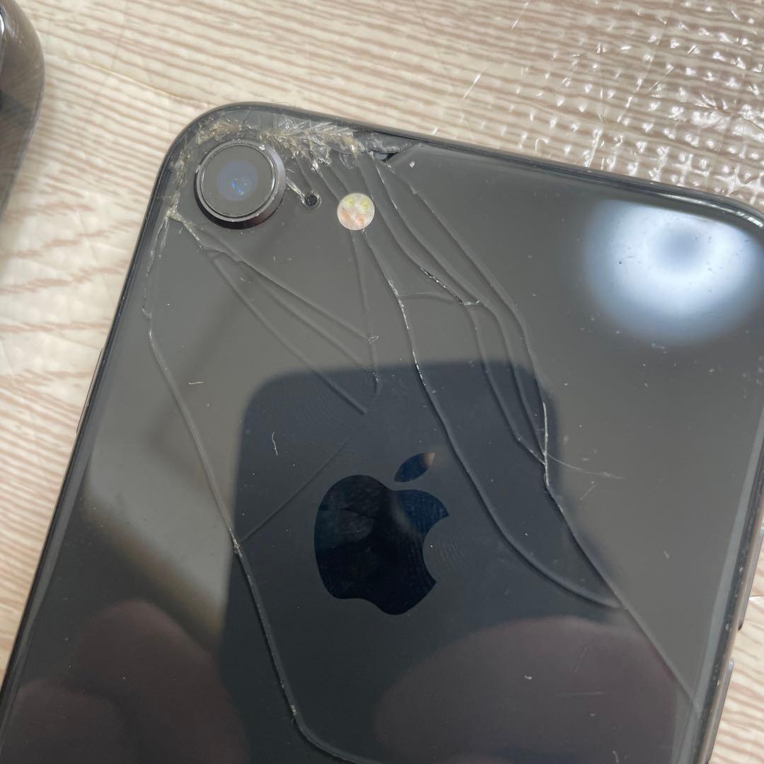 iPhone 8 256 docomoバッテリー87