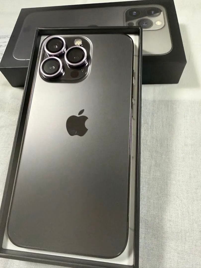 美品 Apple iPhone 13 Pro グラファイト 256GB