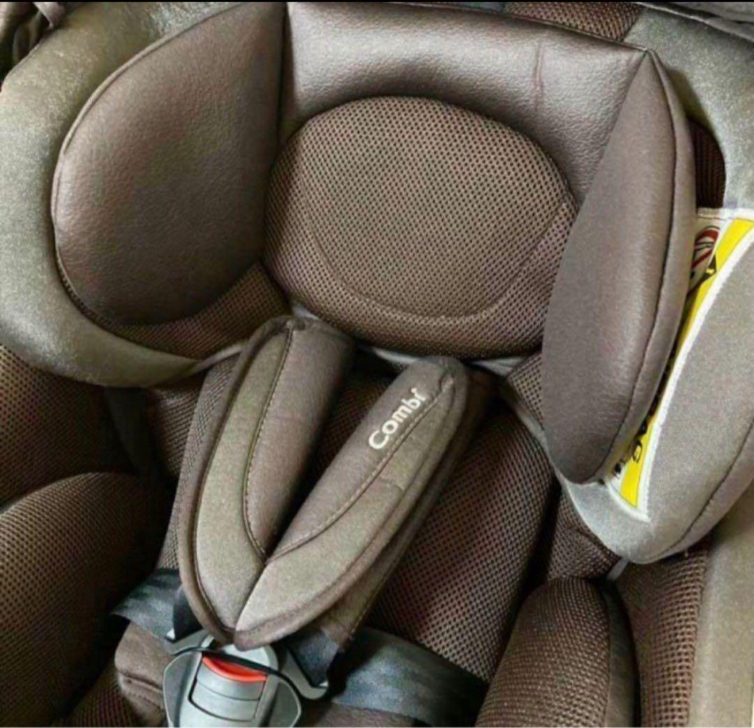 ✨ほぼ未使用✨コンビ チャイルドシート クルムーヴスマートisofix ブラウン