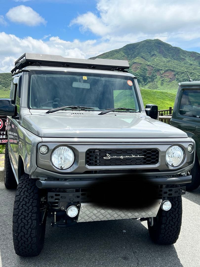 スズキ グリル ブラック ハニカムメッシュ　筆記体エンブレム