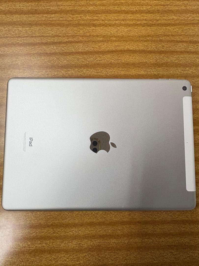 iPad第9世代　Wi-Fiモデル　本体　箱付き