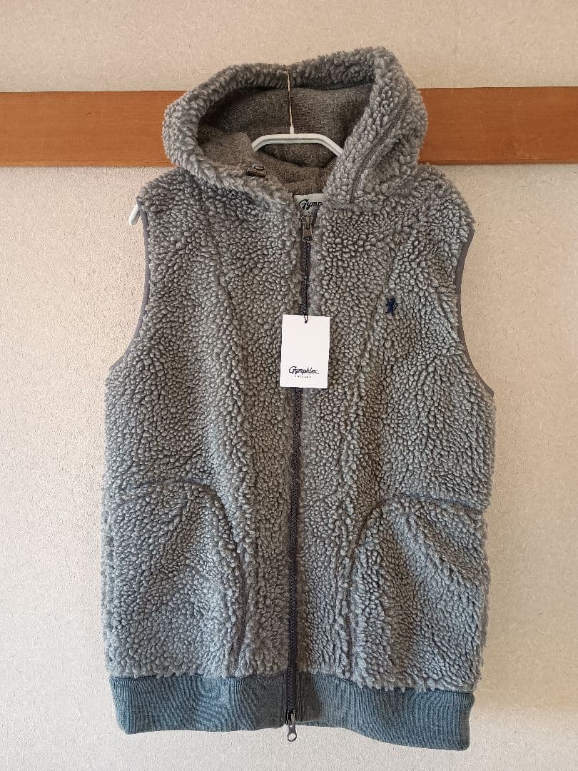 【新品タグ付】Gymphlex ジムフレックス ボアフードベスト ヘザーグレー