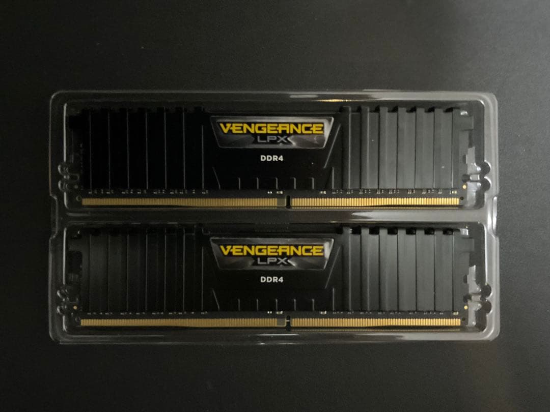 CORSAIR DDR4 2666MHz 16GB(8GB×2)