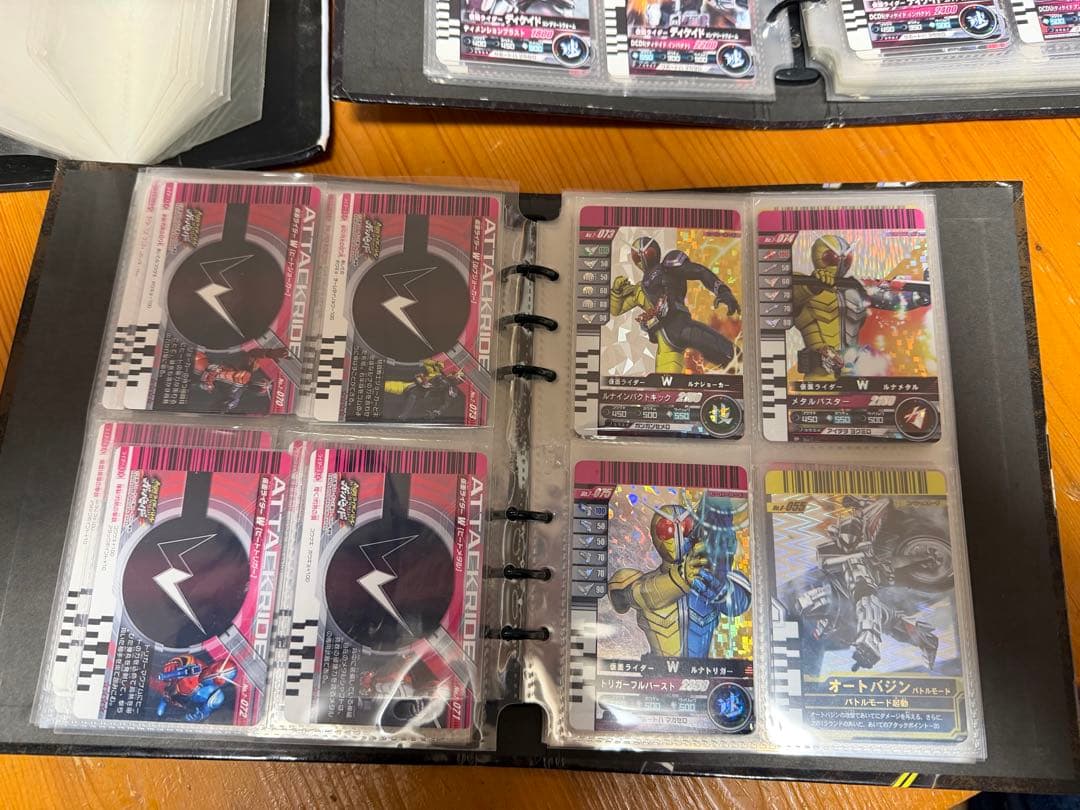 仮面ライダー　ガンバライド　ゴールドコンプ他多数カードとカードバトル機
