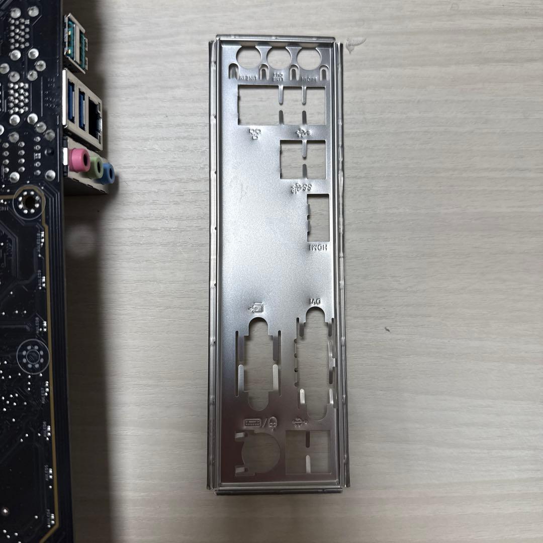 U*n様 2⭐️CPU i7-8700とASUS PRIME H370-A マザ