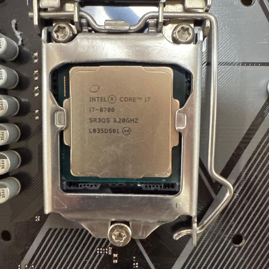 U*n様 2⭐️CPU i7-8700とASUS PRIME H370-A マザ
