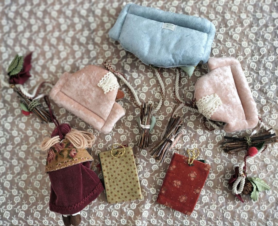 Manny　Xmasオーナメントとガーランド（布製）