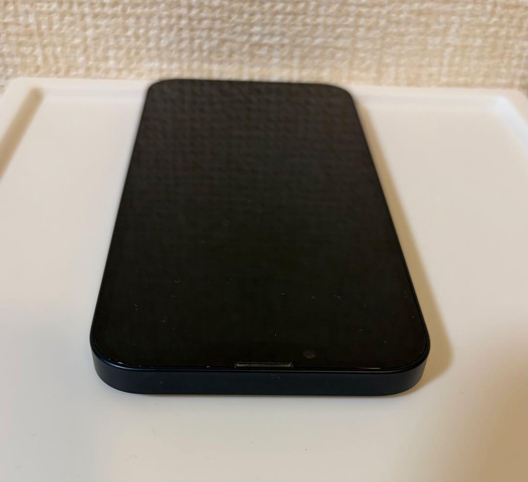 Apple iPhone 13 ブラック 本体