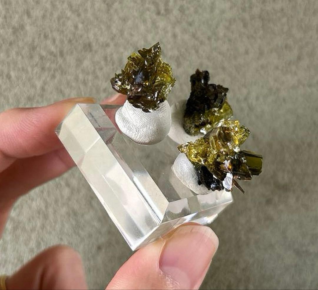 か*か様 最終価格 希少色 希少鉱物 ジンカイト 黄緑色結晶