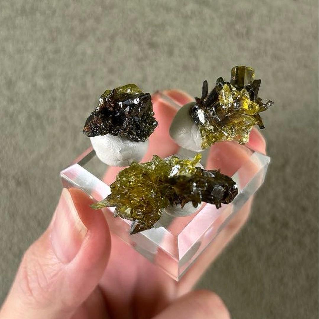 か*か様 最終価格 希少色 希少鉱物 ジンカイト 黄緑色結晶