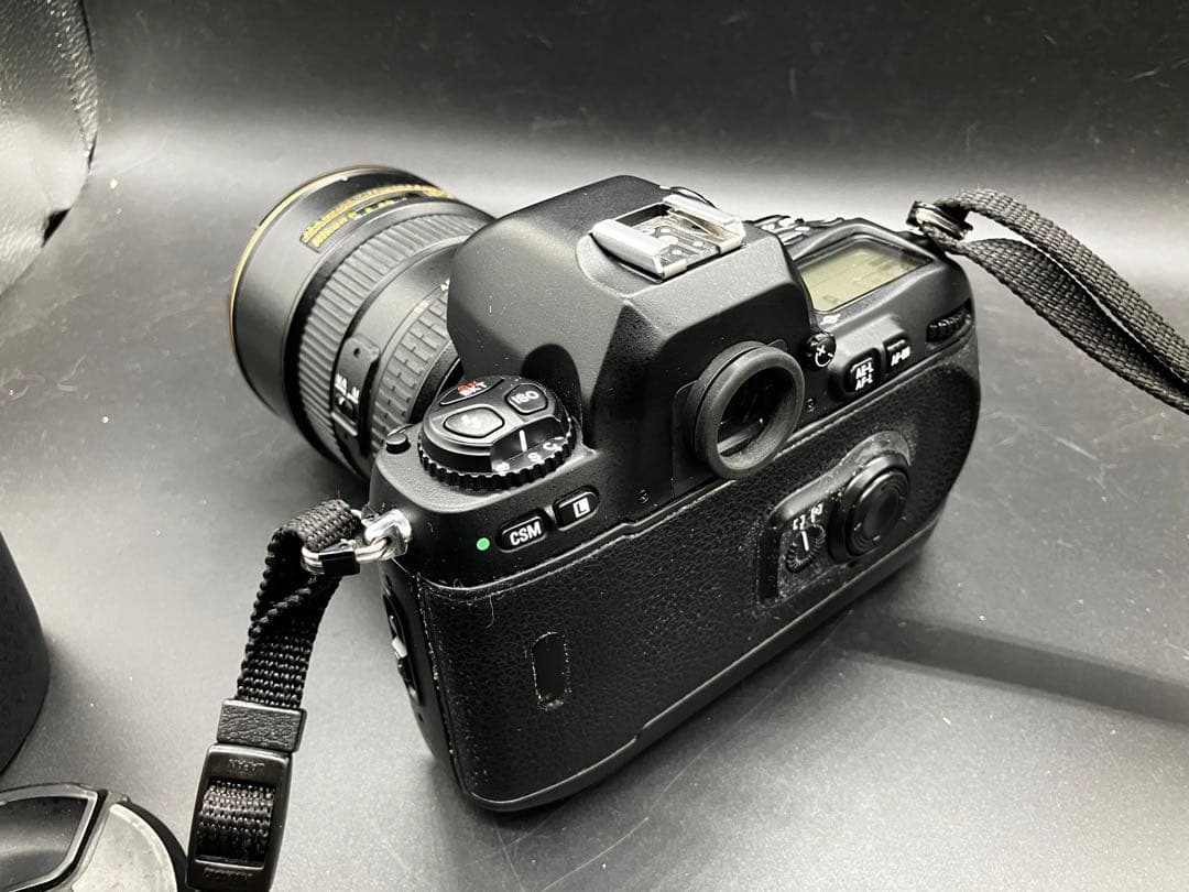 Nikon F100 + AF-S NIKKOR 17-55mm F2.8セット