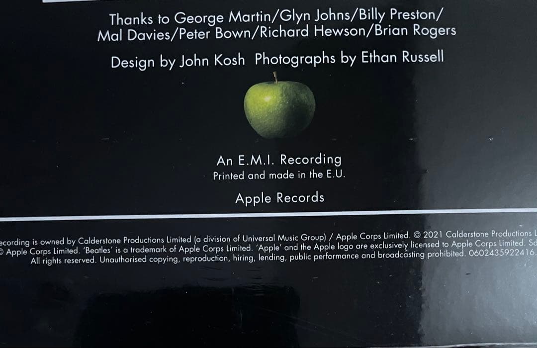 新品未開封！ビートルズLPレット・イット・ビー/ピクチャーディスク・エディション