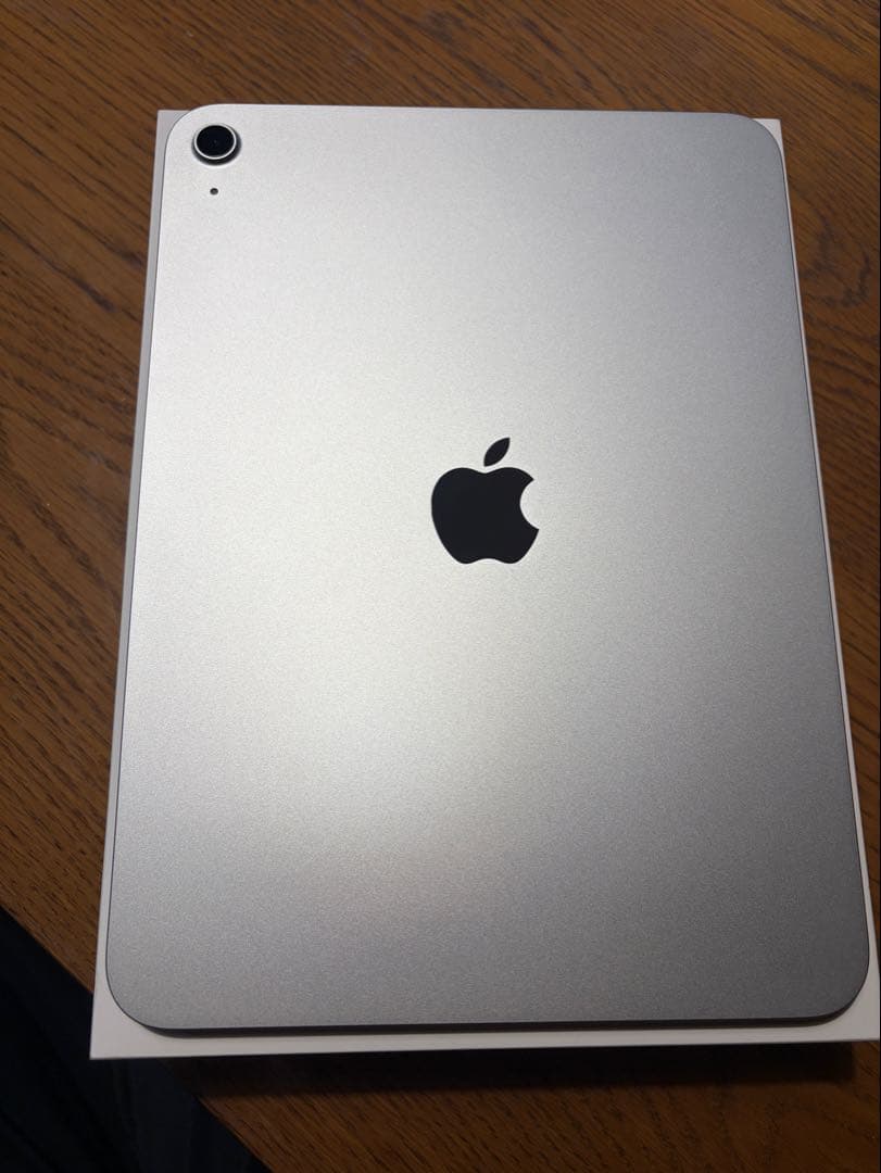 (おまけ多) iPad 11世代 WiFiモデル 128GB シルバー