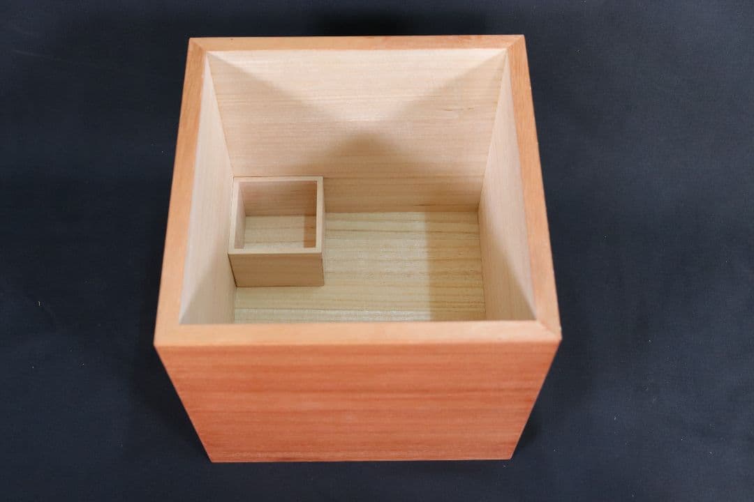 【新米の美味しさ長続き】【5キロ用】【米びつの最高峰】柿渋塗り桐米びつ