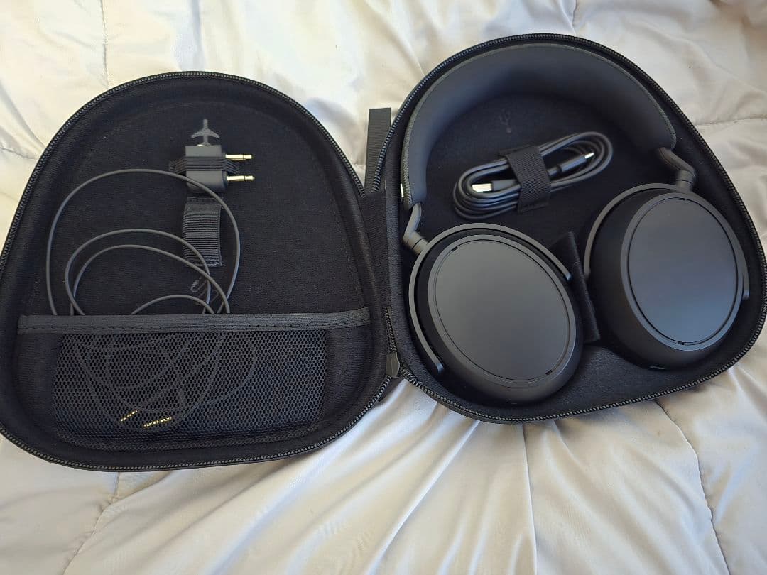 かきなし。Sennheiser MOMENTUM 4 Wireless