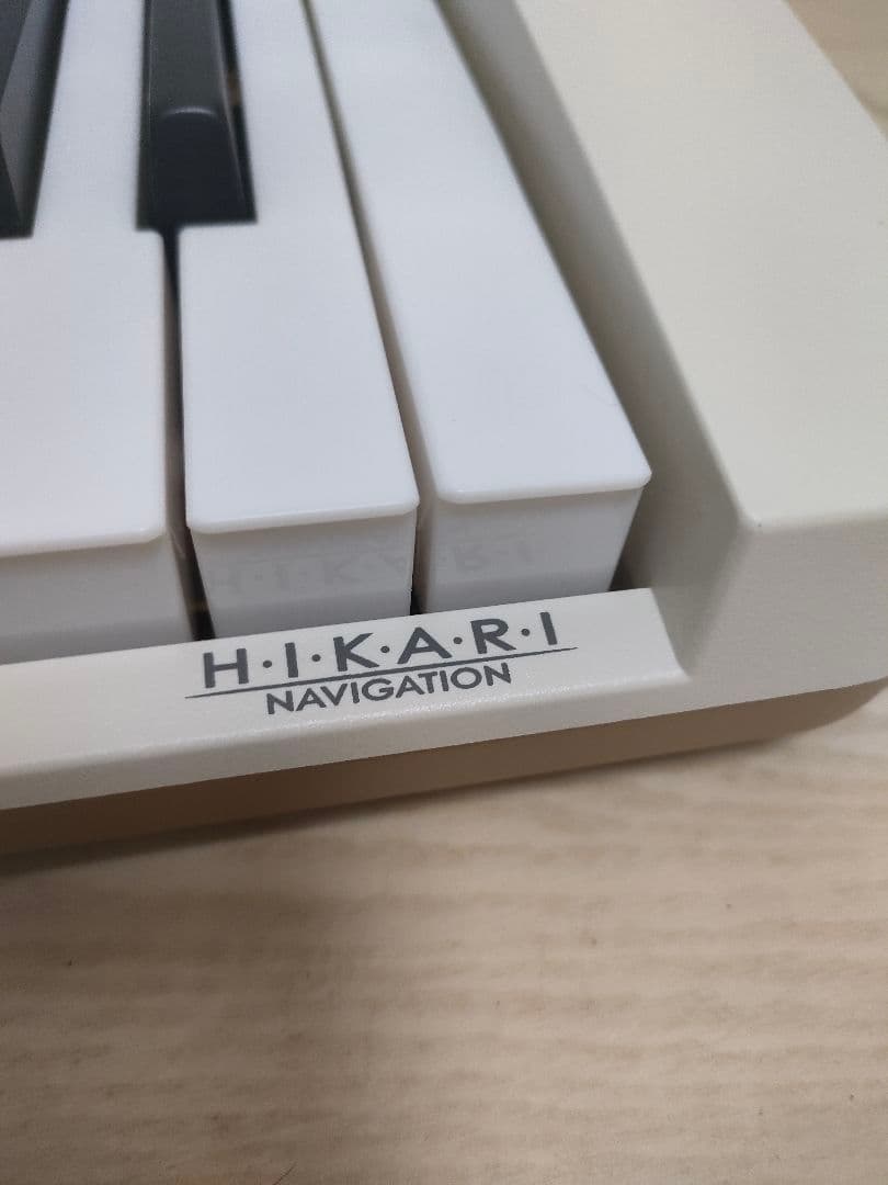 美品　カシオ　電子キーボード　LK-526 61鍵盤　光ナビゲーション