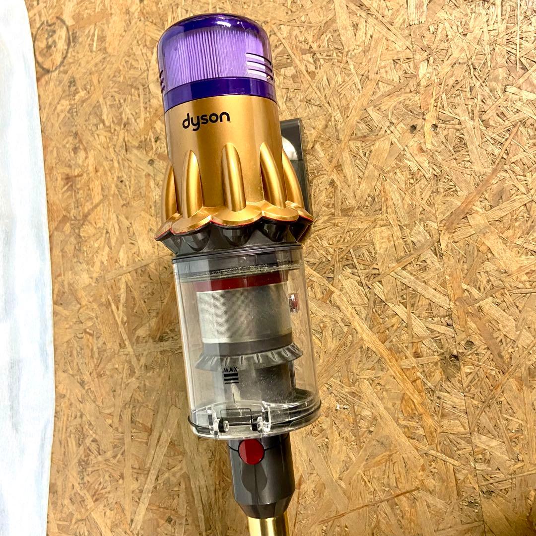 片手でスイスイ♪ ダイソンSV18 ✩ 豪華カラー Dyson SV18 掃除機