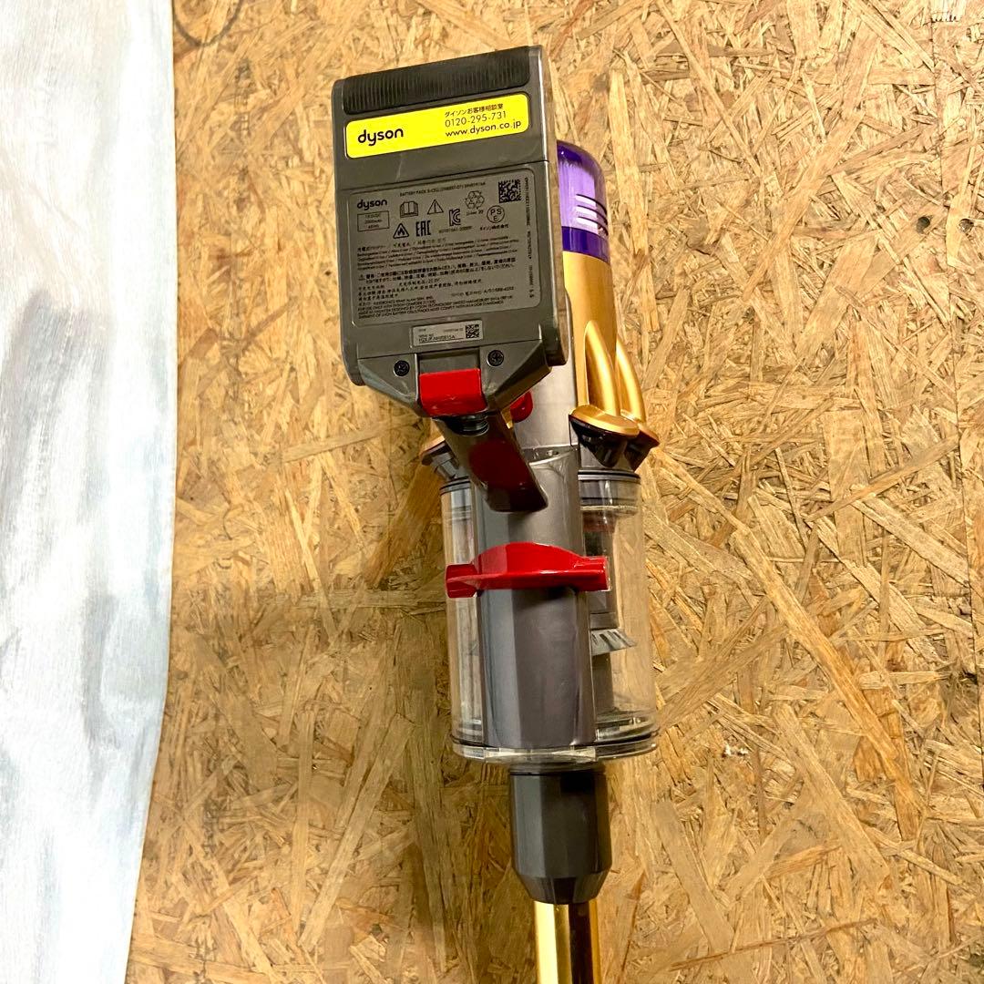 片手でスイスイ♪ ダイソンSV18 ✩ 豪華カラー Dyson SV18 掃除機