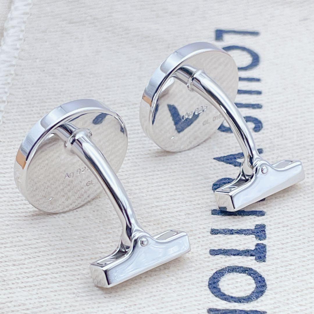 LOUIS VUITTON カフス　フルール　ブトンドゥマンシェット　シルバー