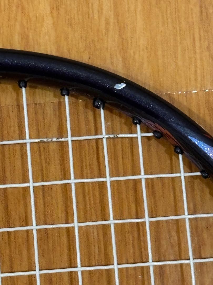 アストロクス77プロ 4U G5 バドミントンラケット 黒/オレンジ