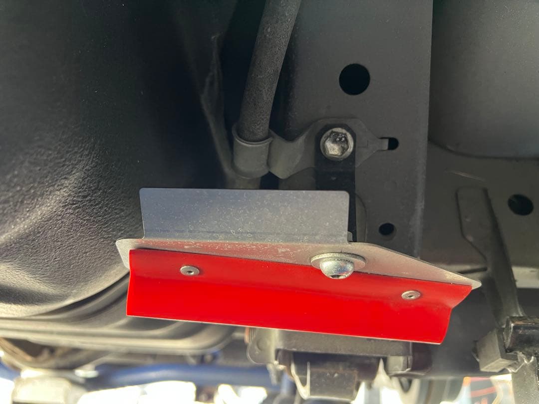 200系ハイエース(2WD）グランドエフェクター【GE1フロント・GE2リア】