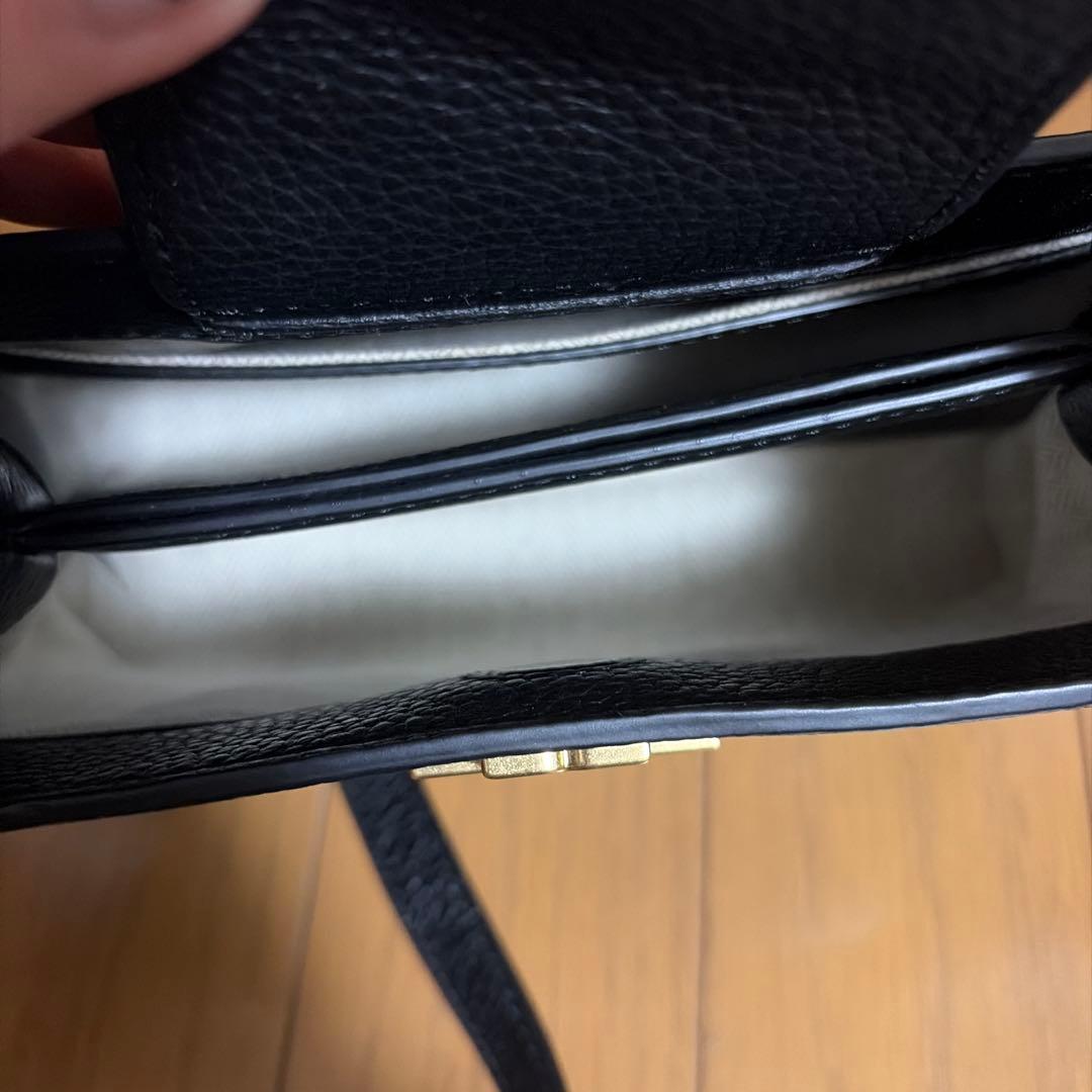 Tory Burch トリバーチ　ブラック ショルダーバッグ