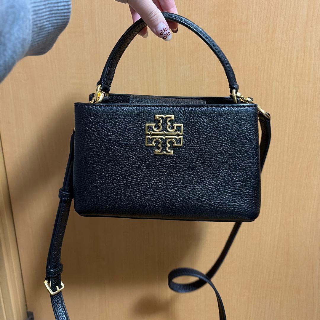 Tory Burch トリバーチ　ブラック ショルダーバッグ